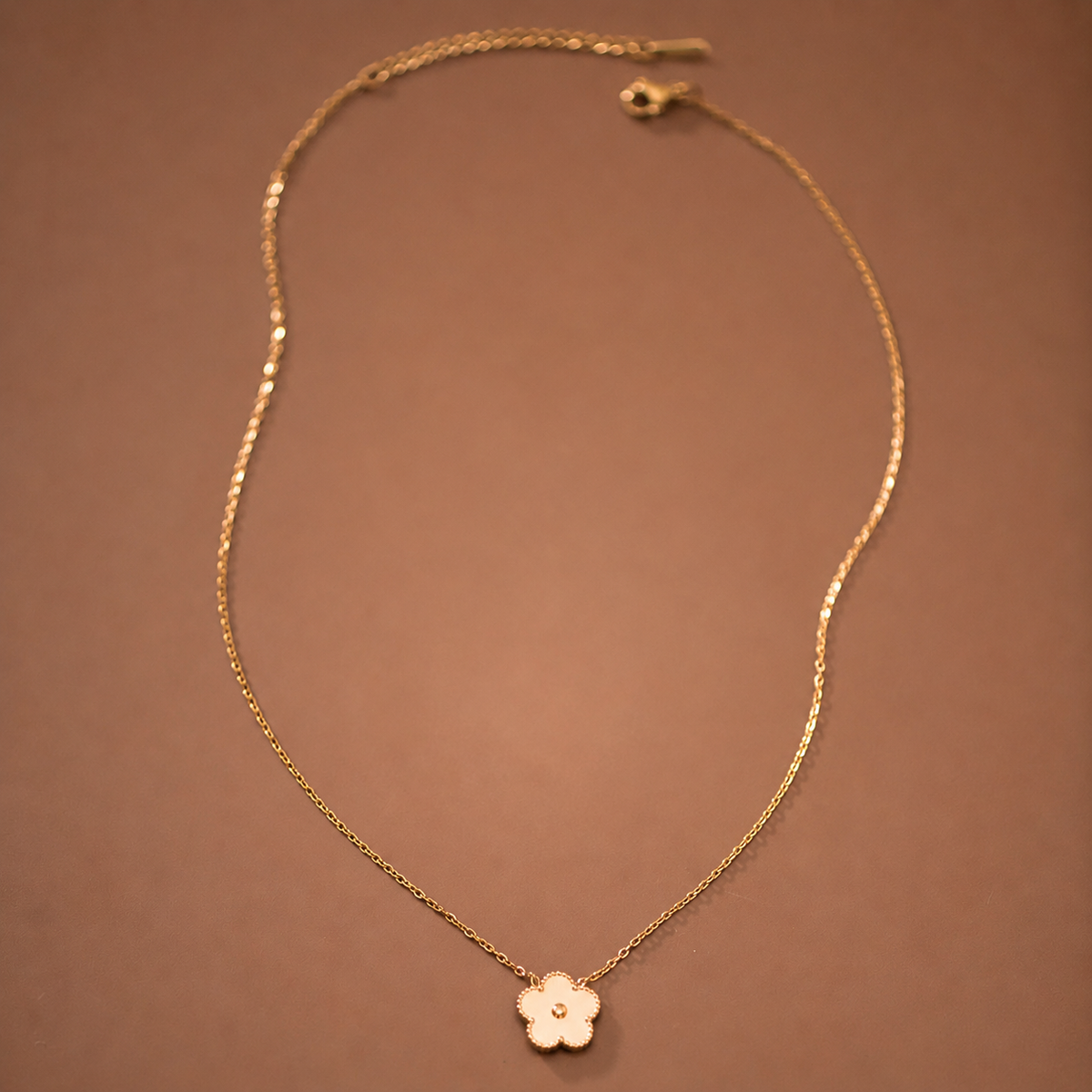 18K Gold Plated Stainless Steel waterproof Flower Pendant Necklace
