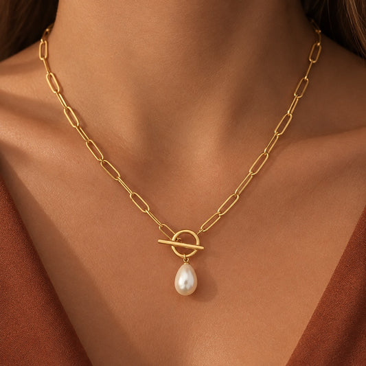 18K gold plated stainless steel necklace with a pearl